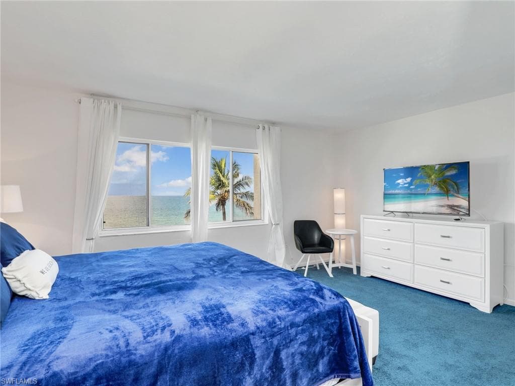 10475 Gulf Shore Dr 132, Naples, FL 34108-27