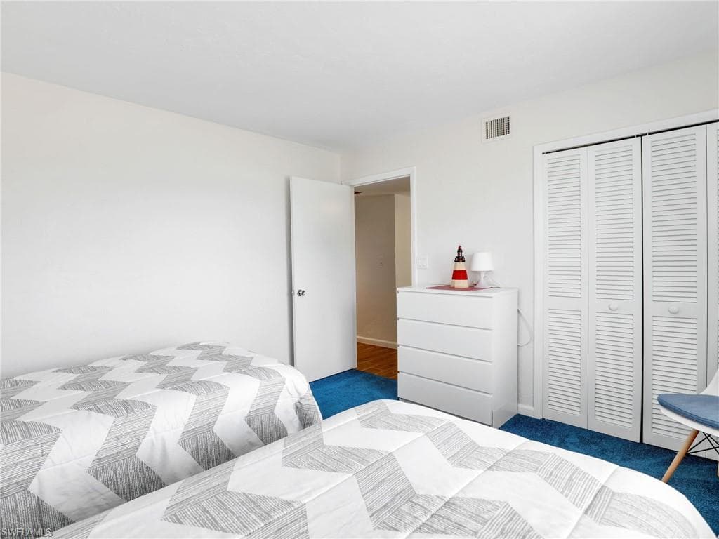 10475 Gulf Shore Dr 132, Naples, FL 34108-28