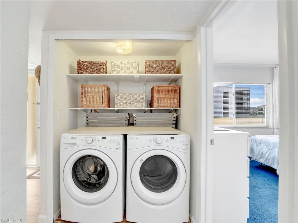 10475 Gulf Shore Dr 132, Naples, FL 34108-38