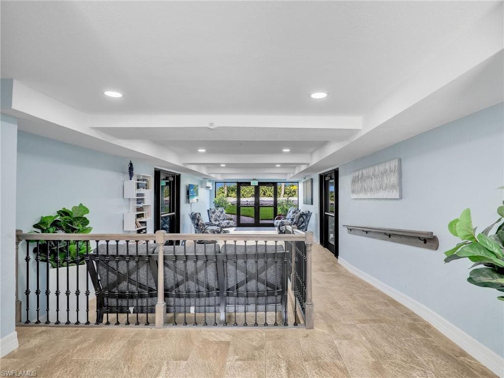 10475 Gulf Shore Dr 132, Naples, FL 34108-46