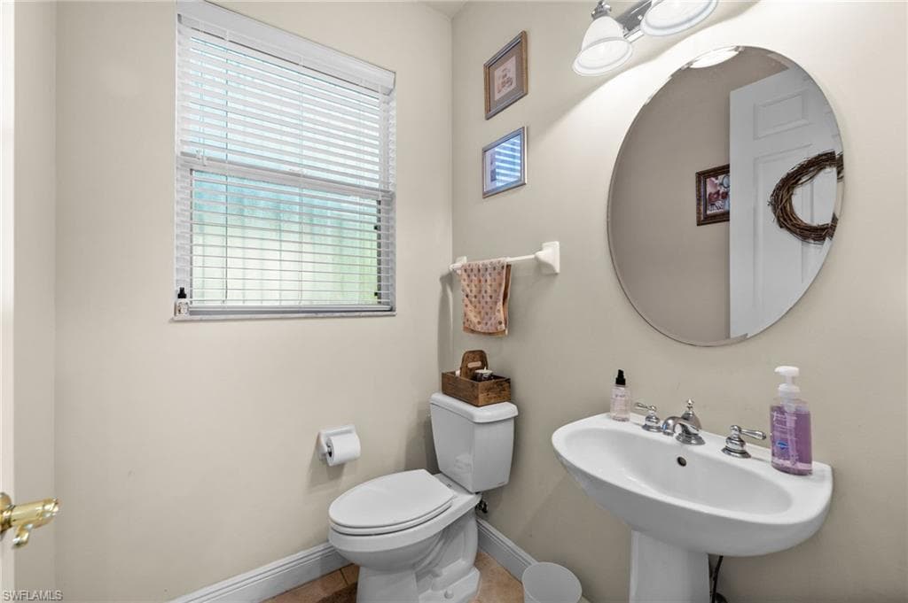 19800 Casa Verde Way, Estero, FL 33967-35