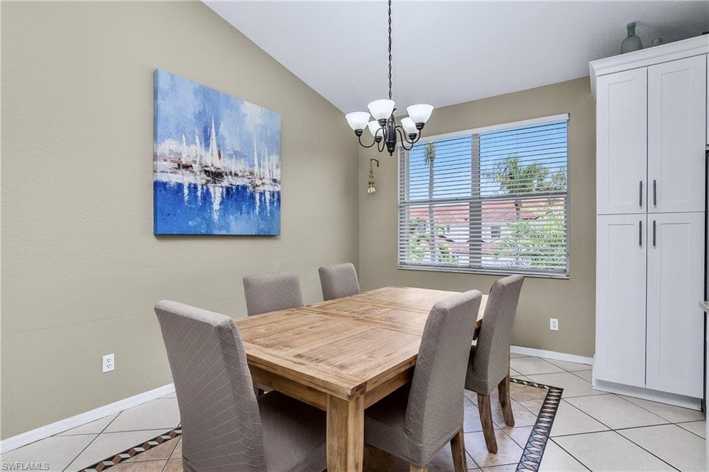 680 Lalique Cir 1205, Naples, FL 34119-9