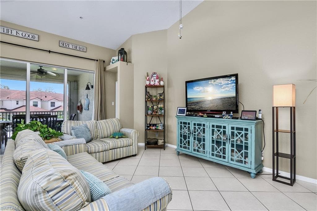 680 Lalique Cir 1205, Naples, FL 34119-13