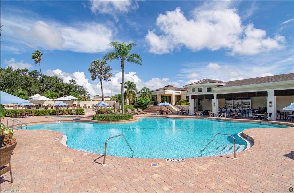 680 Lalique Cir 1205, Naples, FL 34119-21