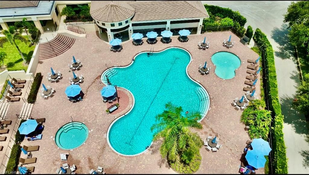 680 Lalique Cir 1205, Naples, FL 34119-3
