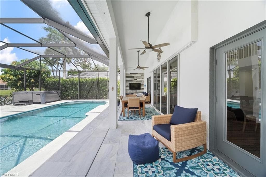 7550 Citrus Hill Ln, Naples, FL 34109-30