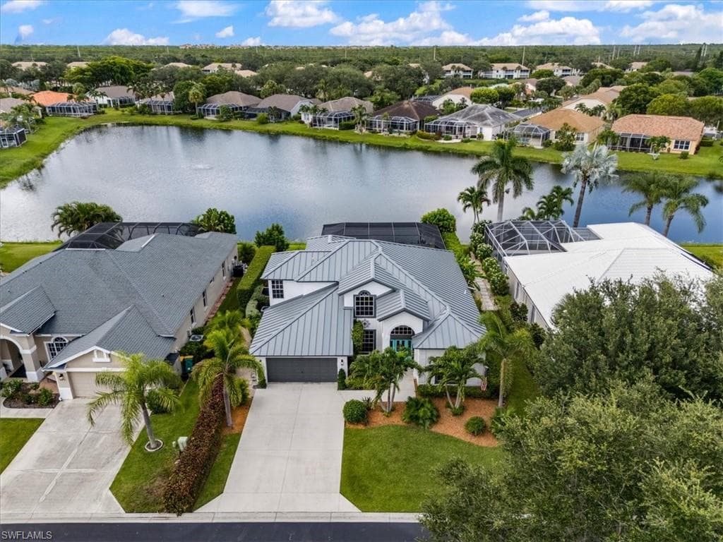 7550 Citrus Hill Ln, Naples, FL 34109-3