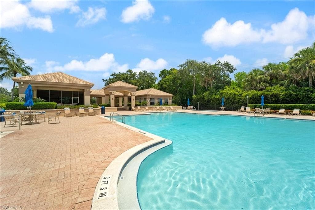 7550 Citrus Hill Ln, Naples, FL 34109-39