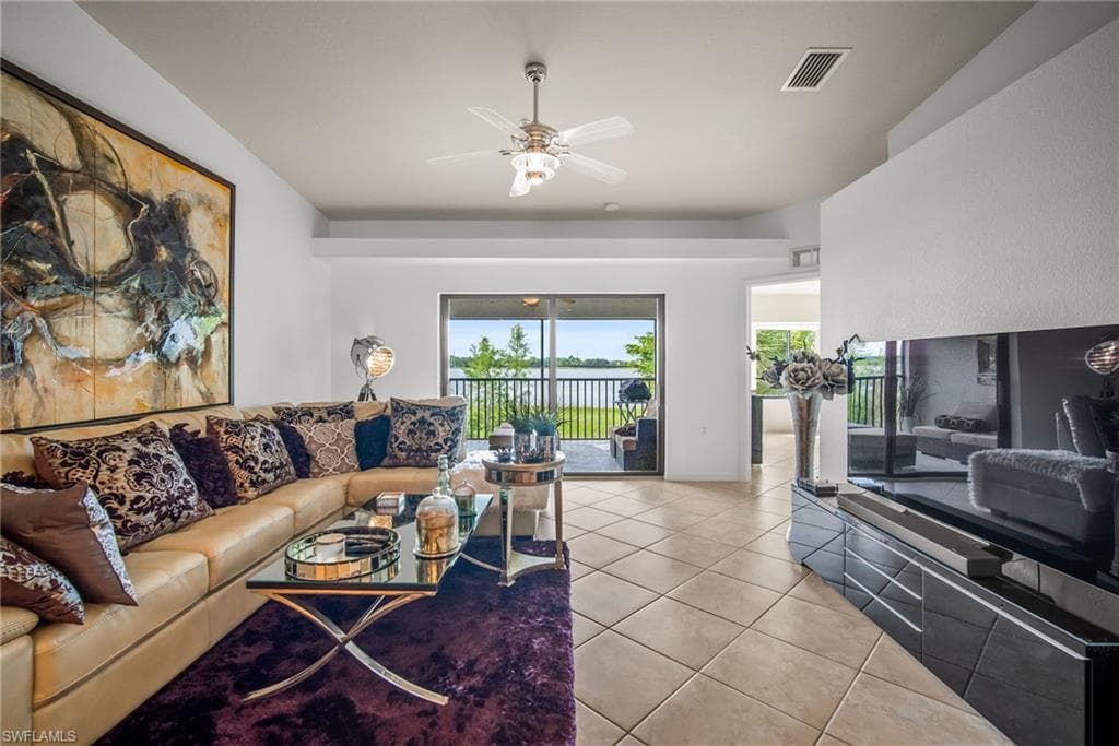 10020 Siesta Bay Dr 9026, Naples, FL 34120-18