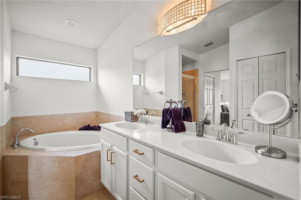 10020 Siesta Bay Dr 9026, Naples, FL 34120-25