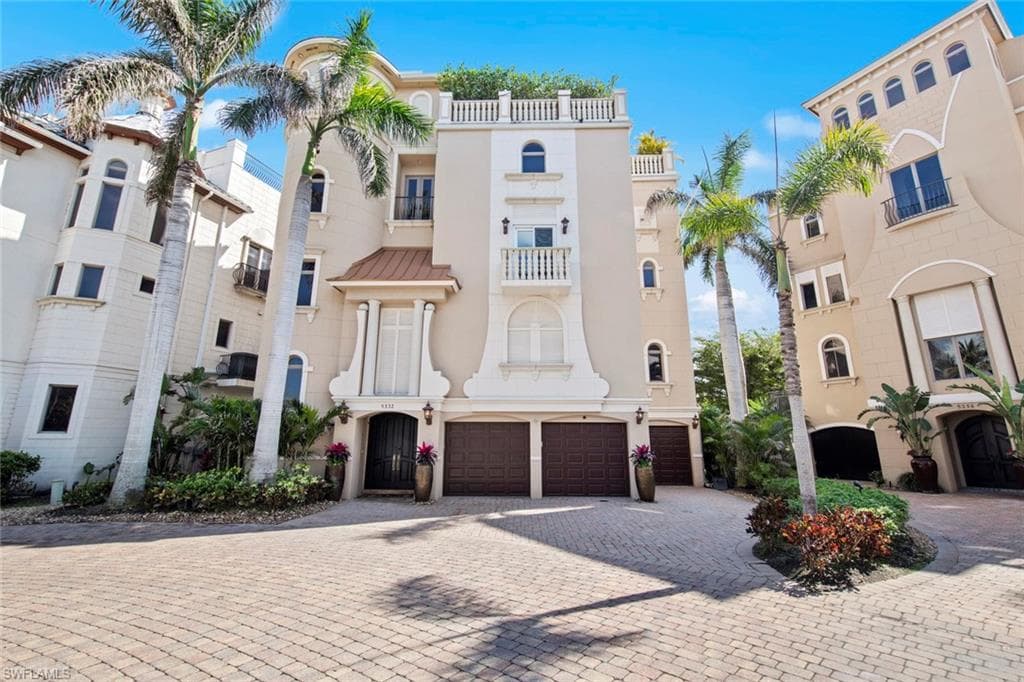 5332 Barefoot Bay Ct, Bonita Springs, FL 34134-37