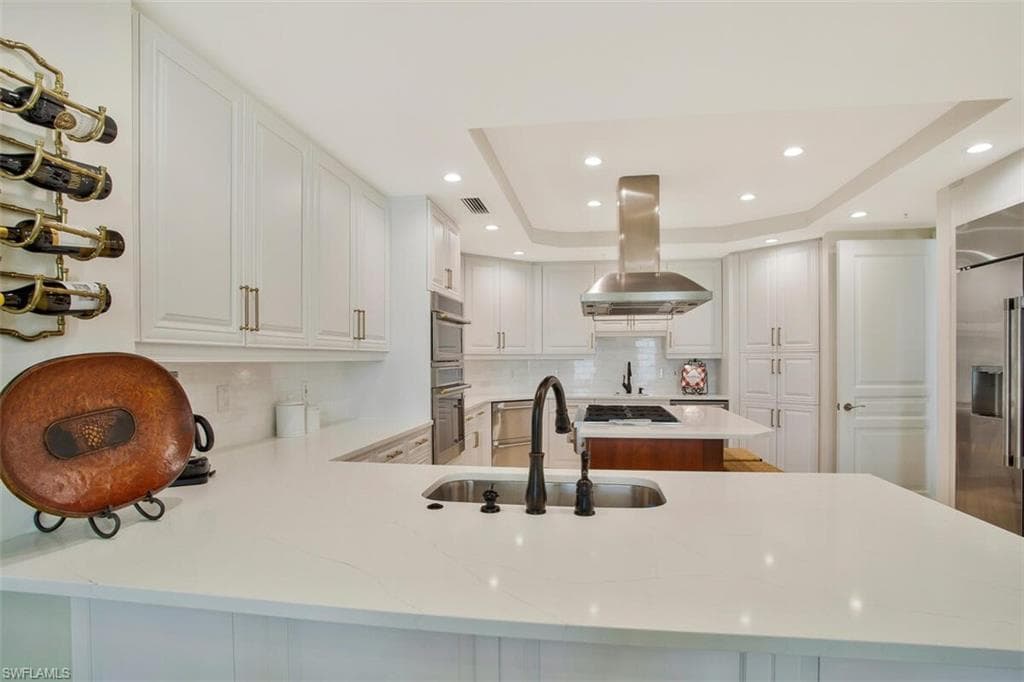 970 Cape Marco Dr 1107, Marco Island, FL 34145-29