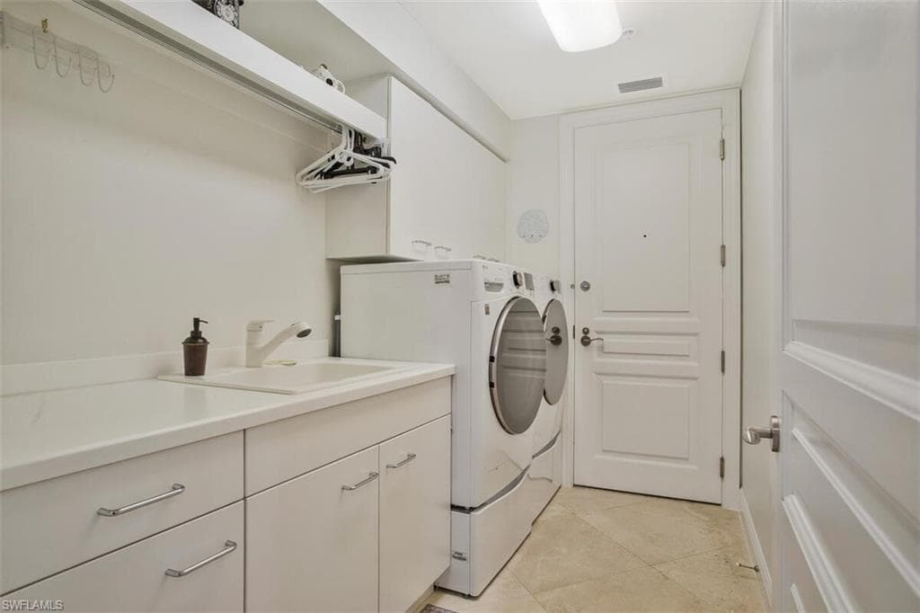 970 Cape Marco Dr 1107, Marco Island, FL 34145-42