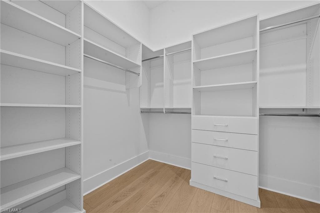 9553 Caymas Ter, Naples, FL 34114-36