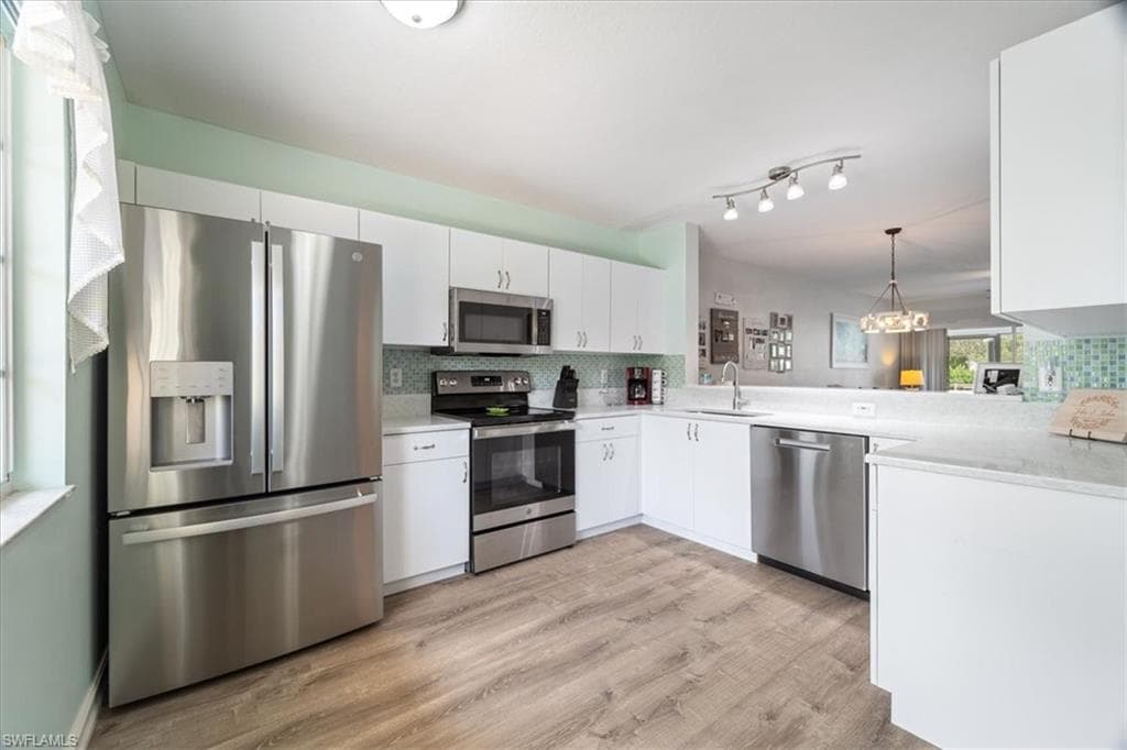 1715 Reuven Cir 2103, Naples, FL 34112-6