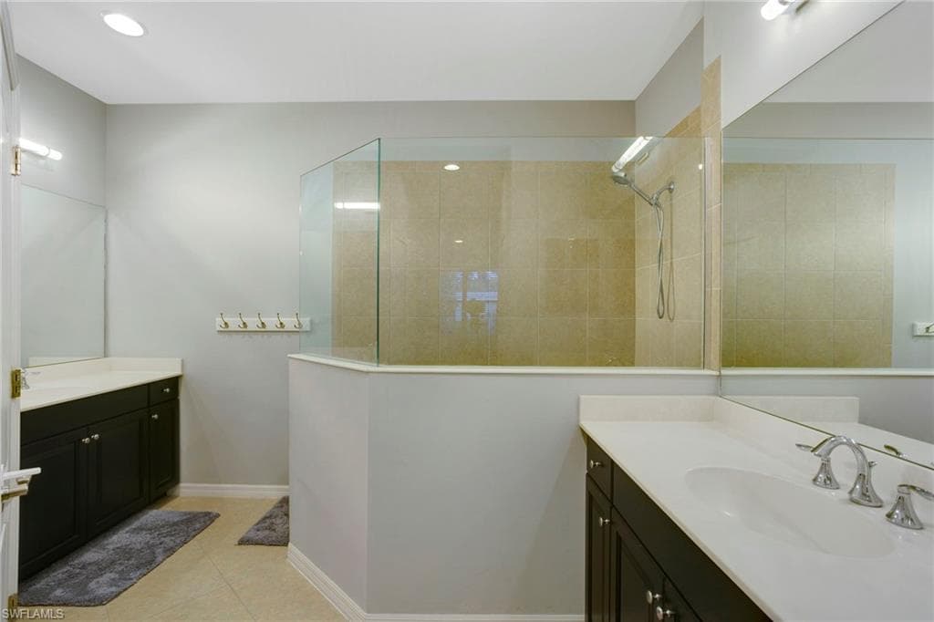 4573 Waterscape Ln, Fort Myers, FL 33966-10