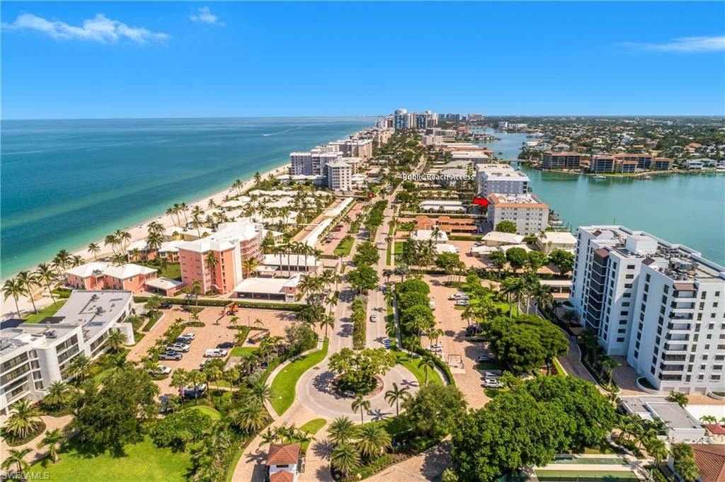 2600 Gulf Shore Blvd N 52, Naples, FL 34103-32
