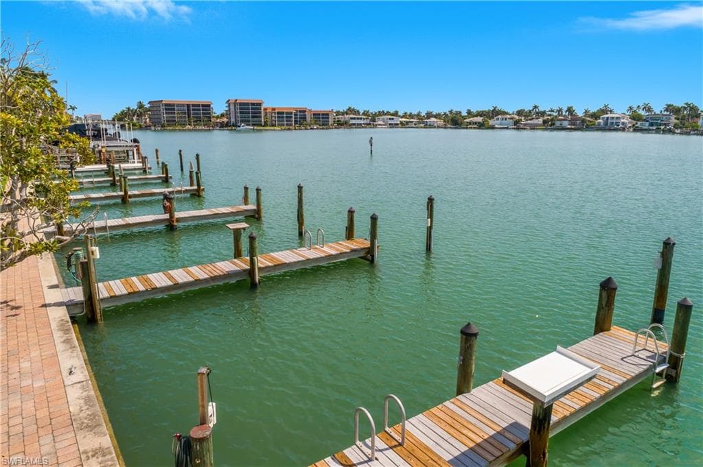 2600 Gulf Shore Blvd N 52, Naples, FL 34103-35