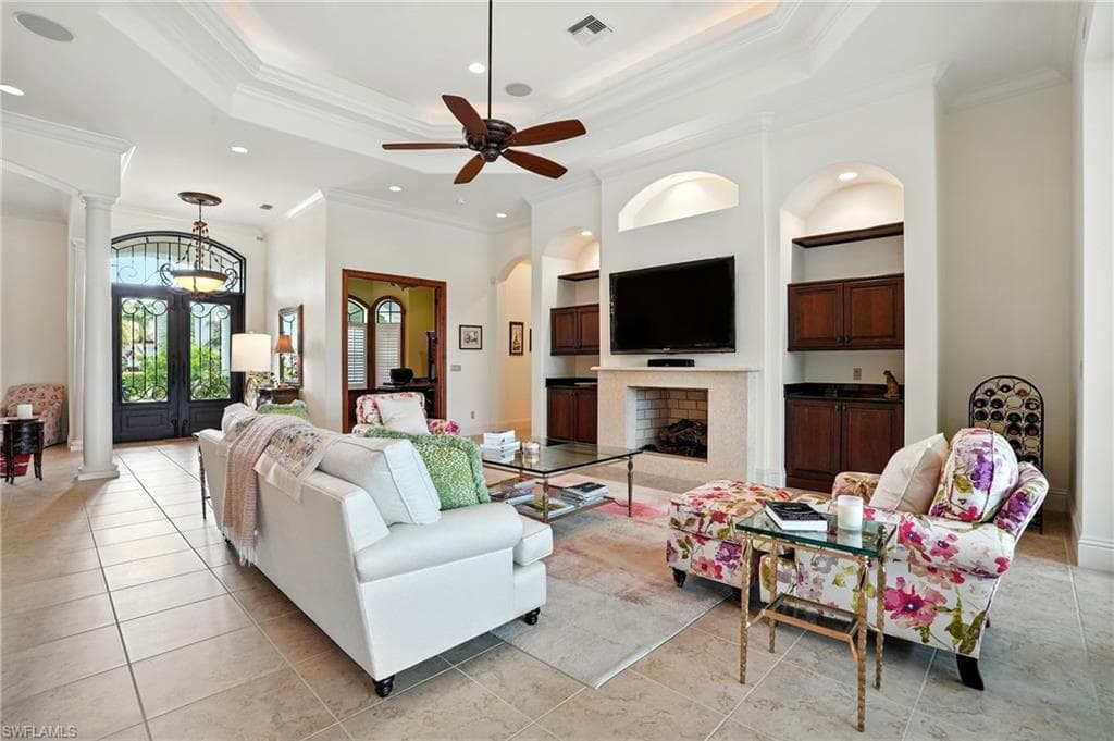 7317 Hagen Way, Naples, FL 34113-14