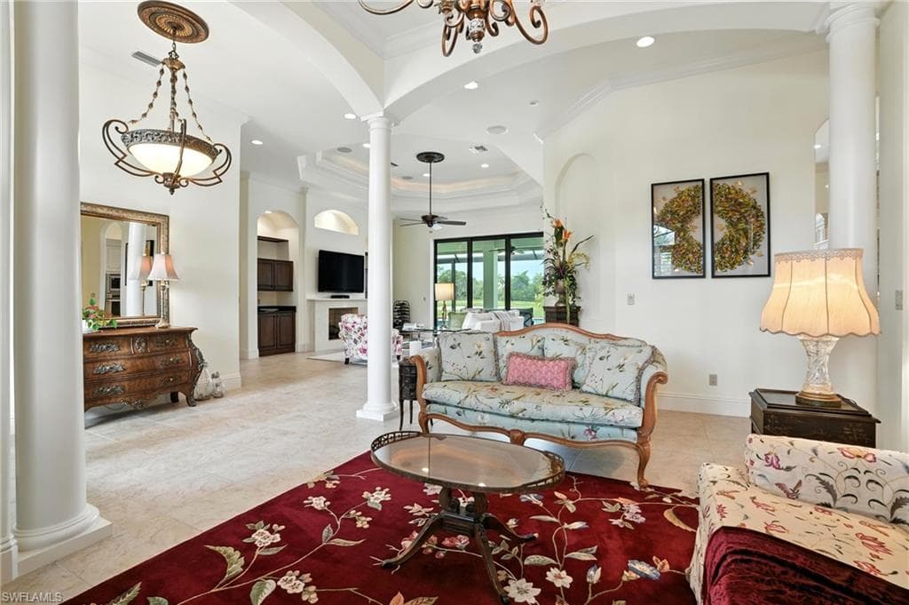 7317 Hagen Way, Naples, FL 34113-19