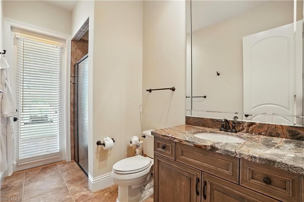 7317 Hagen Way, Naples, FL 34113-32