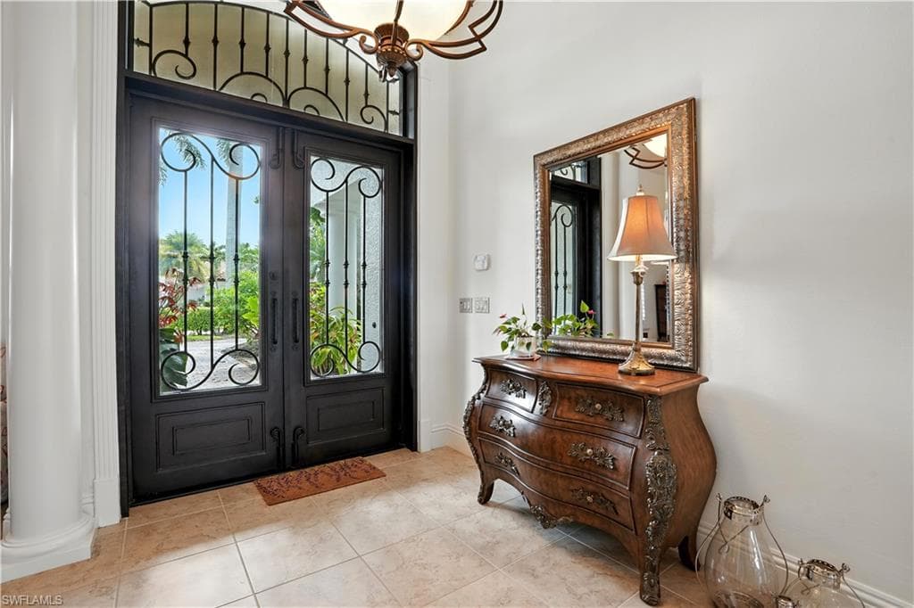 7317 Hagen Way, Naples, FL 34113-5