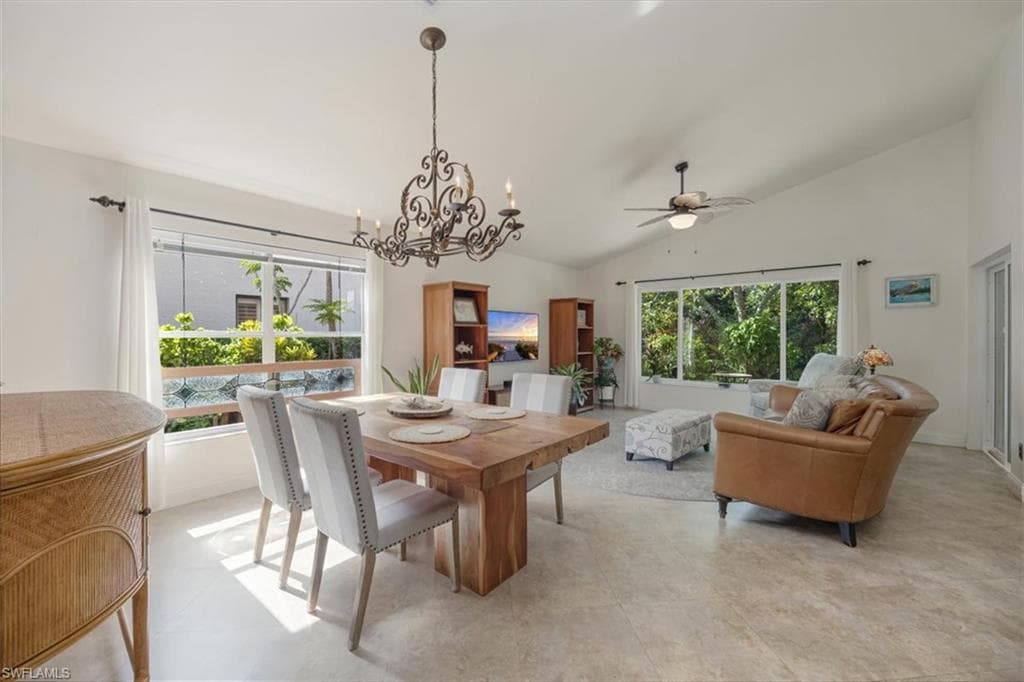 5886 Westbourgh Ct, Naples, FL 34112-4
