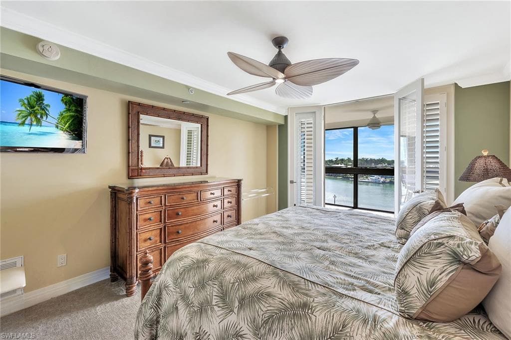 2400 Gulf Shore Blvd N 502, Naples, FL 34103-27