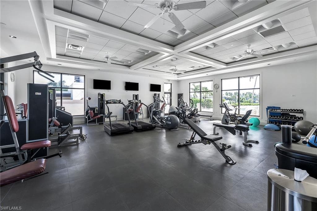 2400 Gulf Shore Blvd N 502, Naples, FL 34103-44