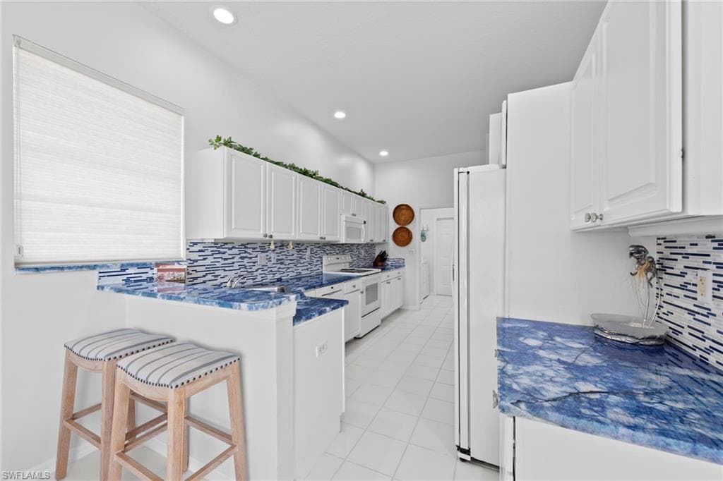 28448 Highgate Dr, Bonita Springs, FL 34135-14
