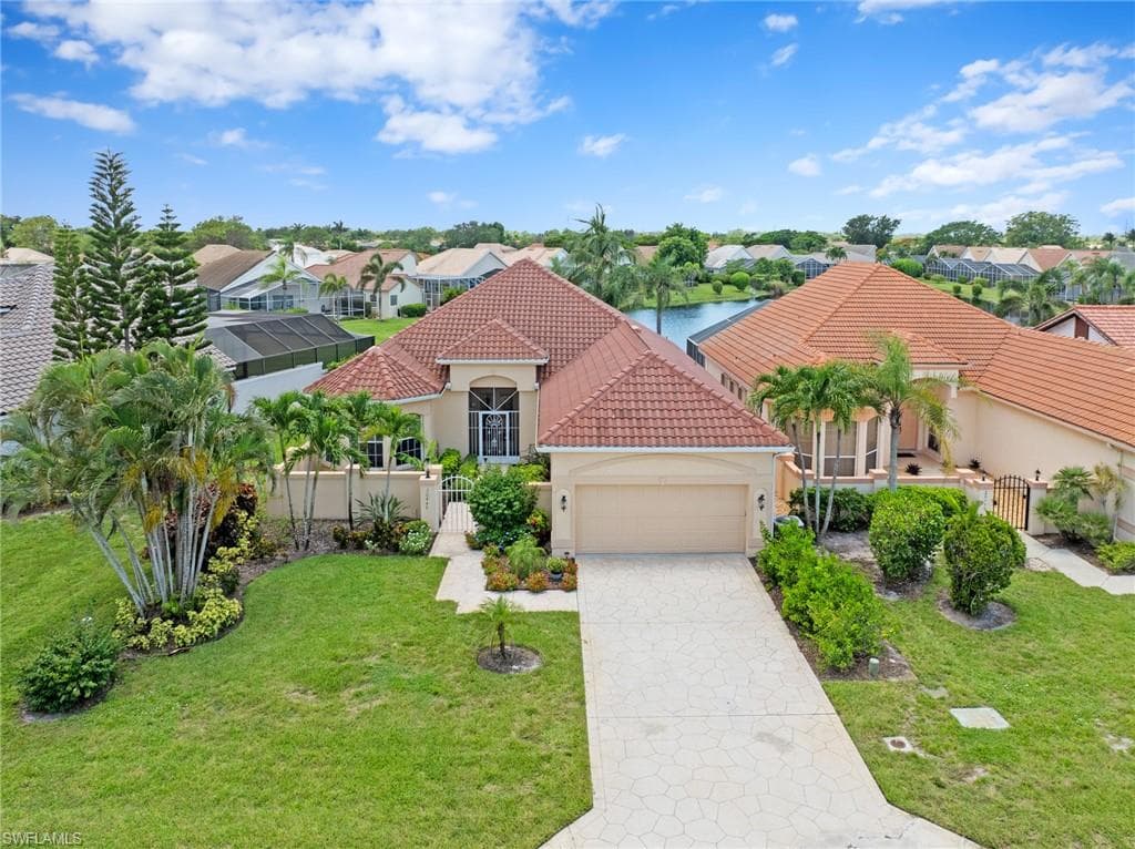 28448 Highgate Dr, Bonita Springs, FL 34135-1