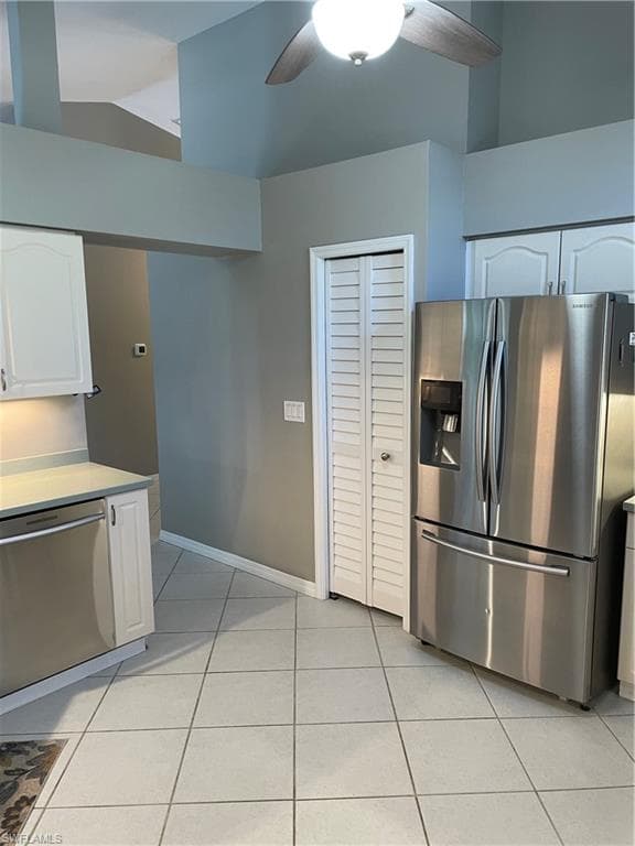 157 Saint James Way, Naples, FL 34104-11