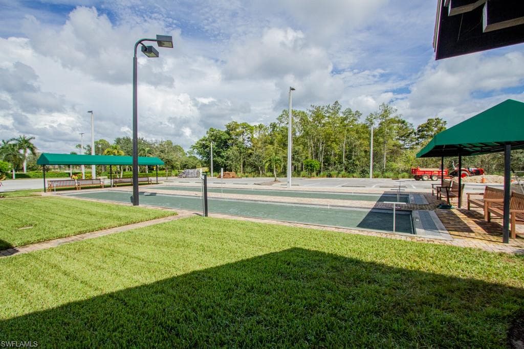 157 Saint James Way, Naples, FL 34104-36