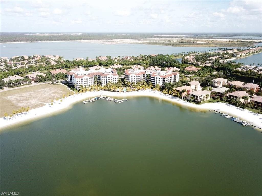 10050 Valiant Ct 201, Miromar Lakes, FL 33913-4