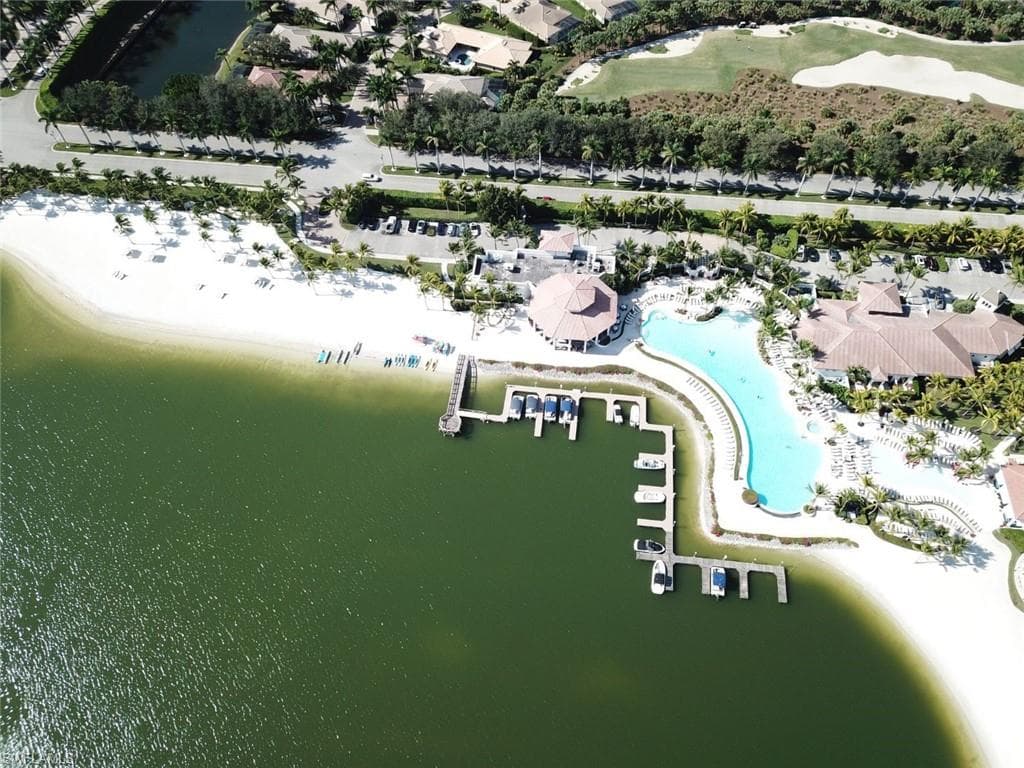 10050 Valiant Ct 201, Miromar Lakes, FL 33913-6