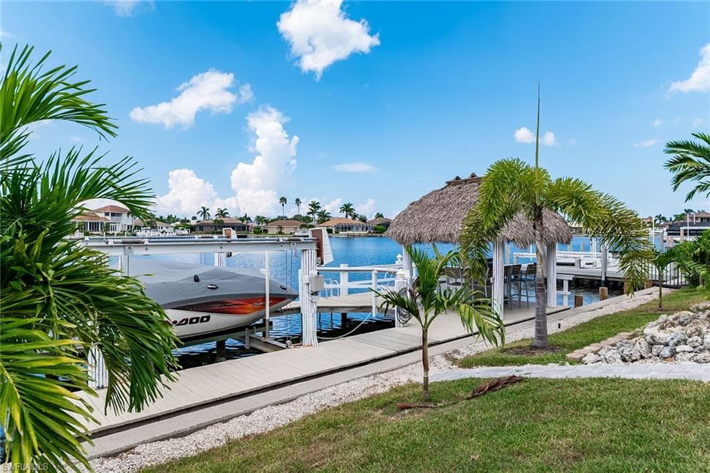 324 Bald Eagle Dr, Marco Island, FL 34145-26