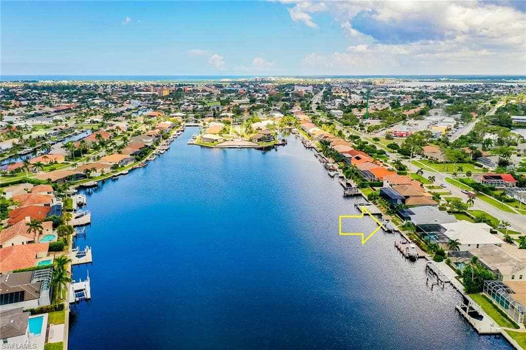324 Bald Eagle Dr, Marco Island, FL 34145-33