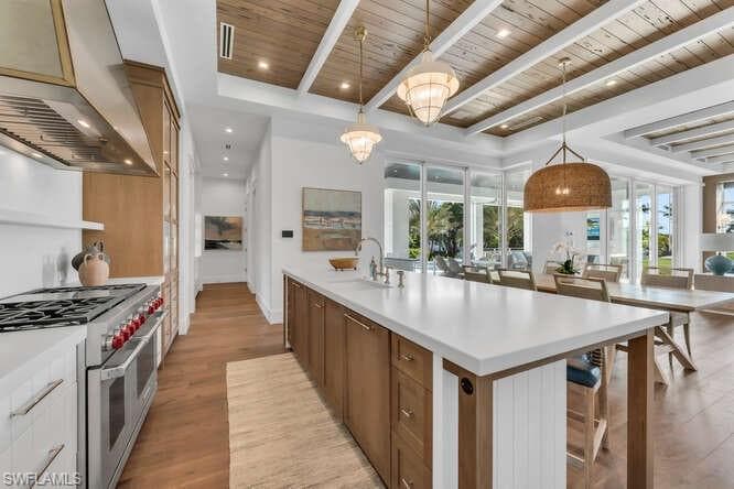1835 Gulf Shore Blvd S, Naples, FL 34102-14