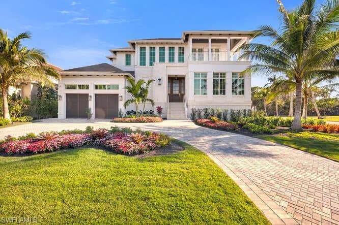 1835 Gulf Shore Blvd S, Naples, FL 34102-1