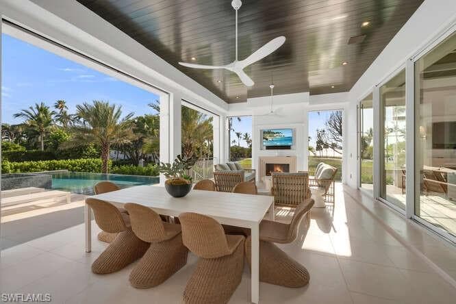 1835 Gulf Shore Blvd S, Naples, FL 34102-21