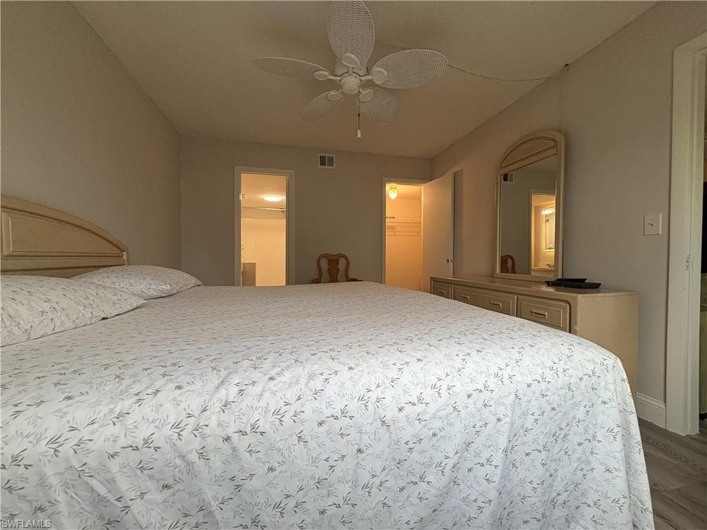 4346 27th Ct SW 102, Naples, FL 34116-9