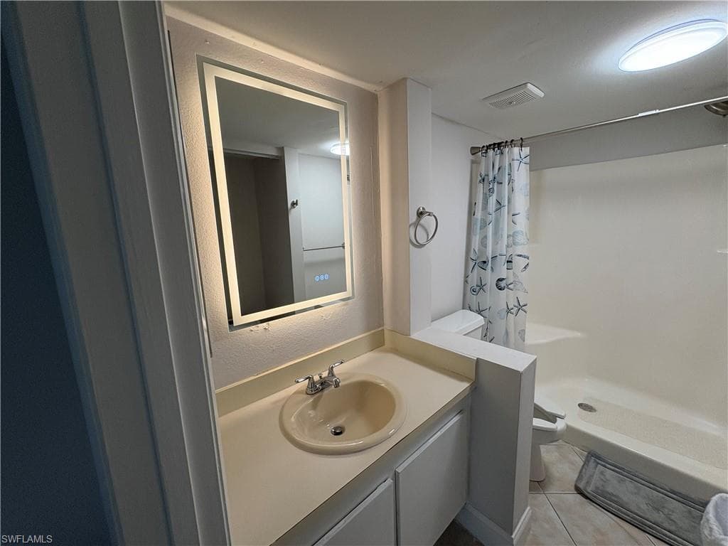 4346 27th Ct SW 102, Naples, FL 34116-5