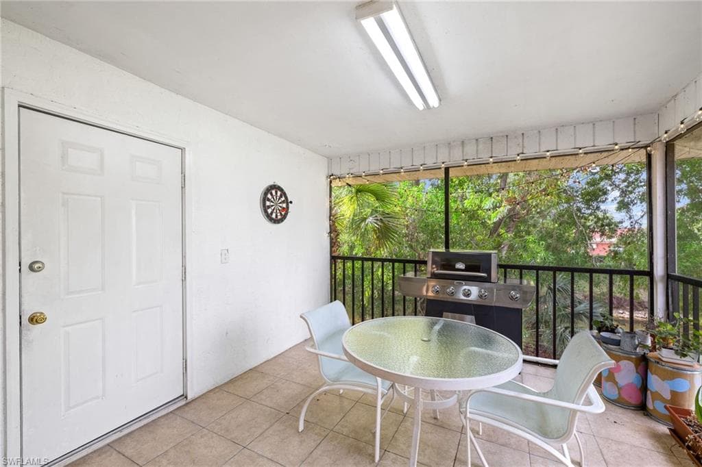 5406 16th Pl SW E4, Naples, FL 34116-11