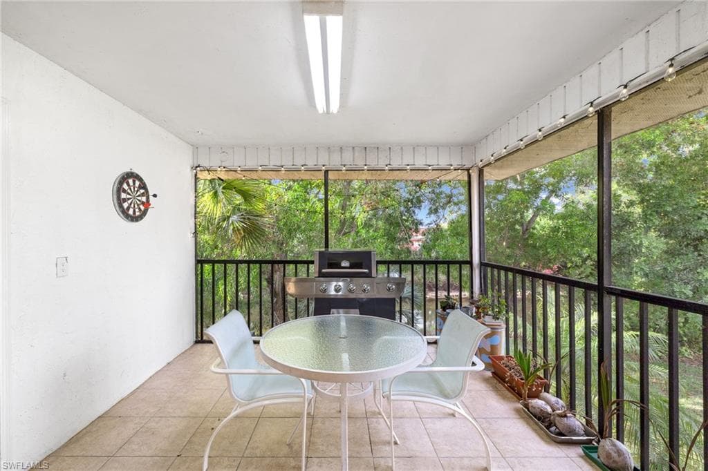 5406 16th Pl SW E4, Naples, FL 34116-12