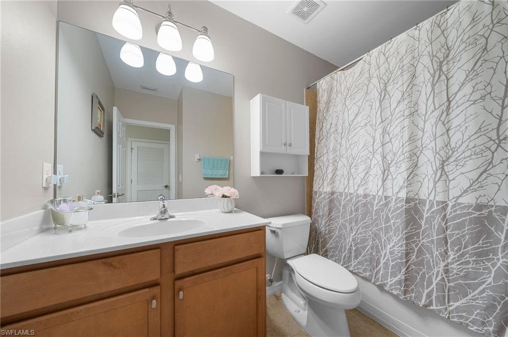 15013 Summit Place Cir, Naples, FL 34119-24