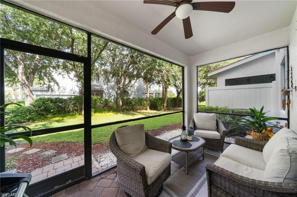 15013 Summit Place Cir, Naples, FL 34119-35