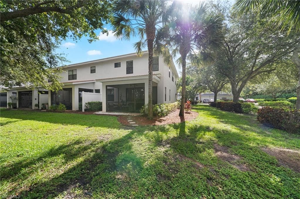15013 Summit Place Cir, Naples, FL 34119-41