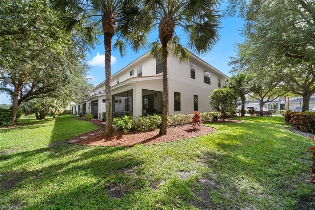 15013 Summit Place Cir, Naples, FL 34119-42