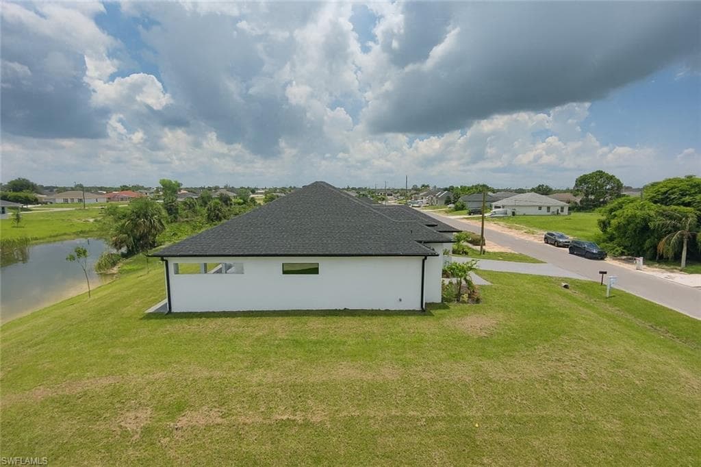 1321 19th Ter, Cape Coral, FL 33909-30