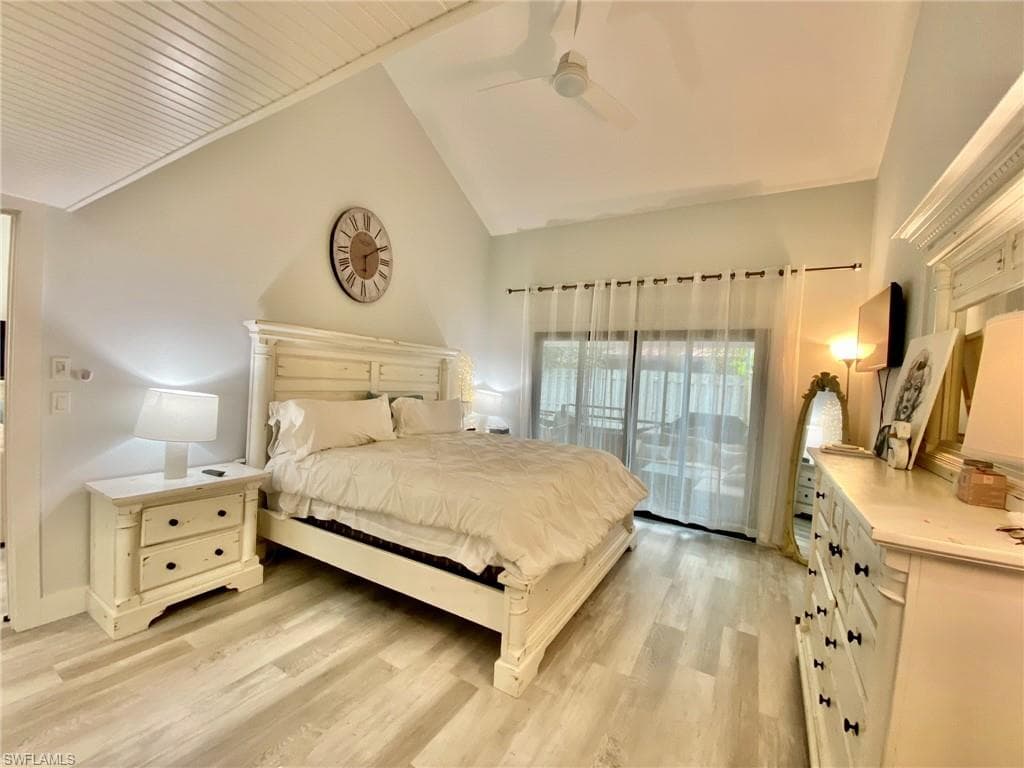 871 Meadowland Dr F, Naples, FL 34108-16